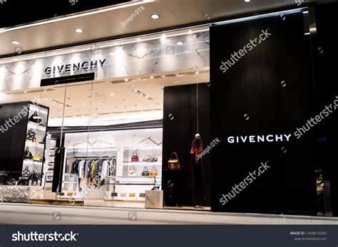 givenchy kuwait location|Givenchy china.